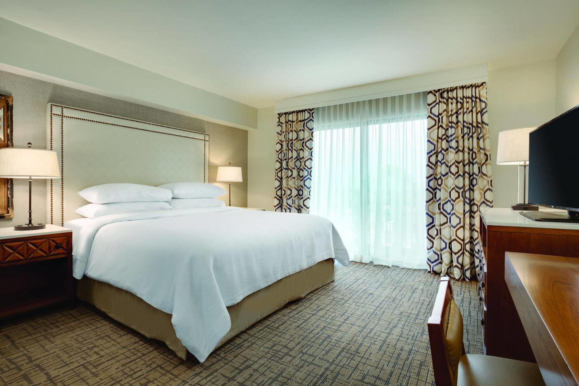 Embassy Suites By Hilton Scottsdale Resort Ngoại thất bức ảnh